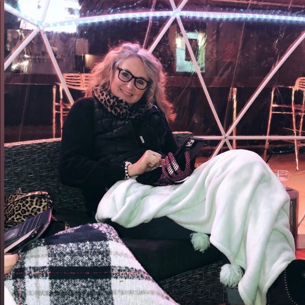 Meet your Posher, Anne